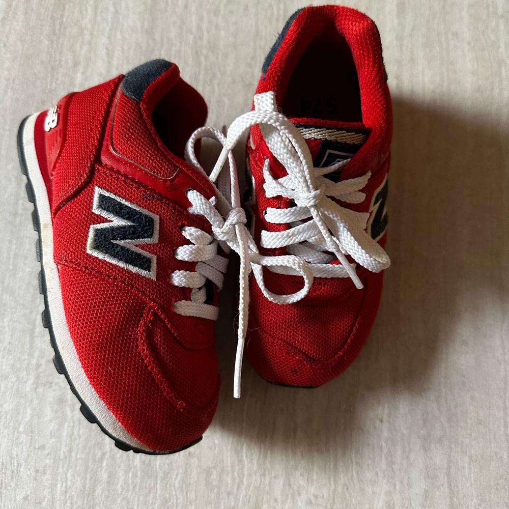 New Balance 574 Red Baby Toddler Boys Girls Shoes Size 7 Sneakers